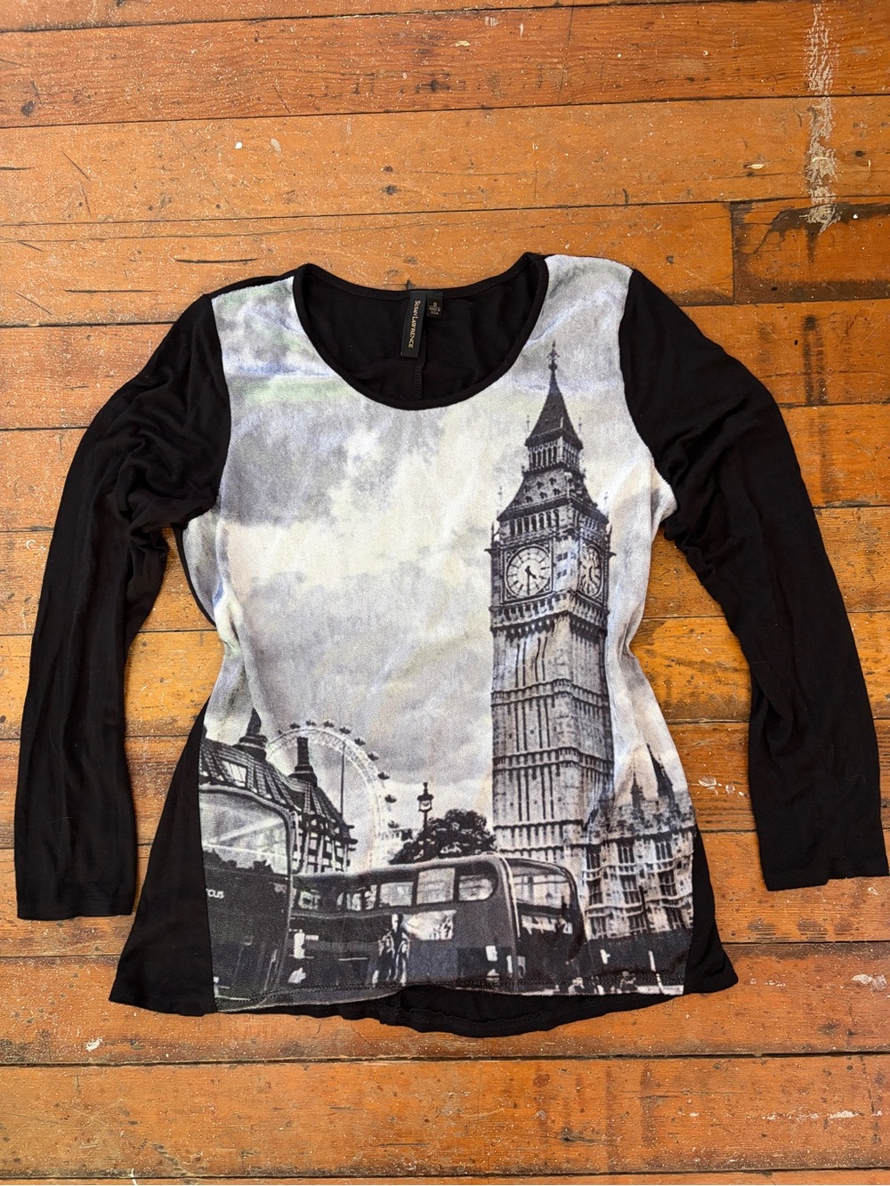 Vintage 90s/y2k Susan Lawrence Big Ben velour graphic long sleeve USA Made small